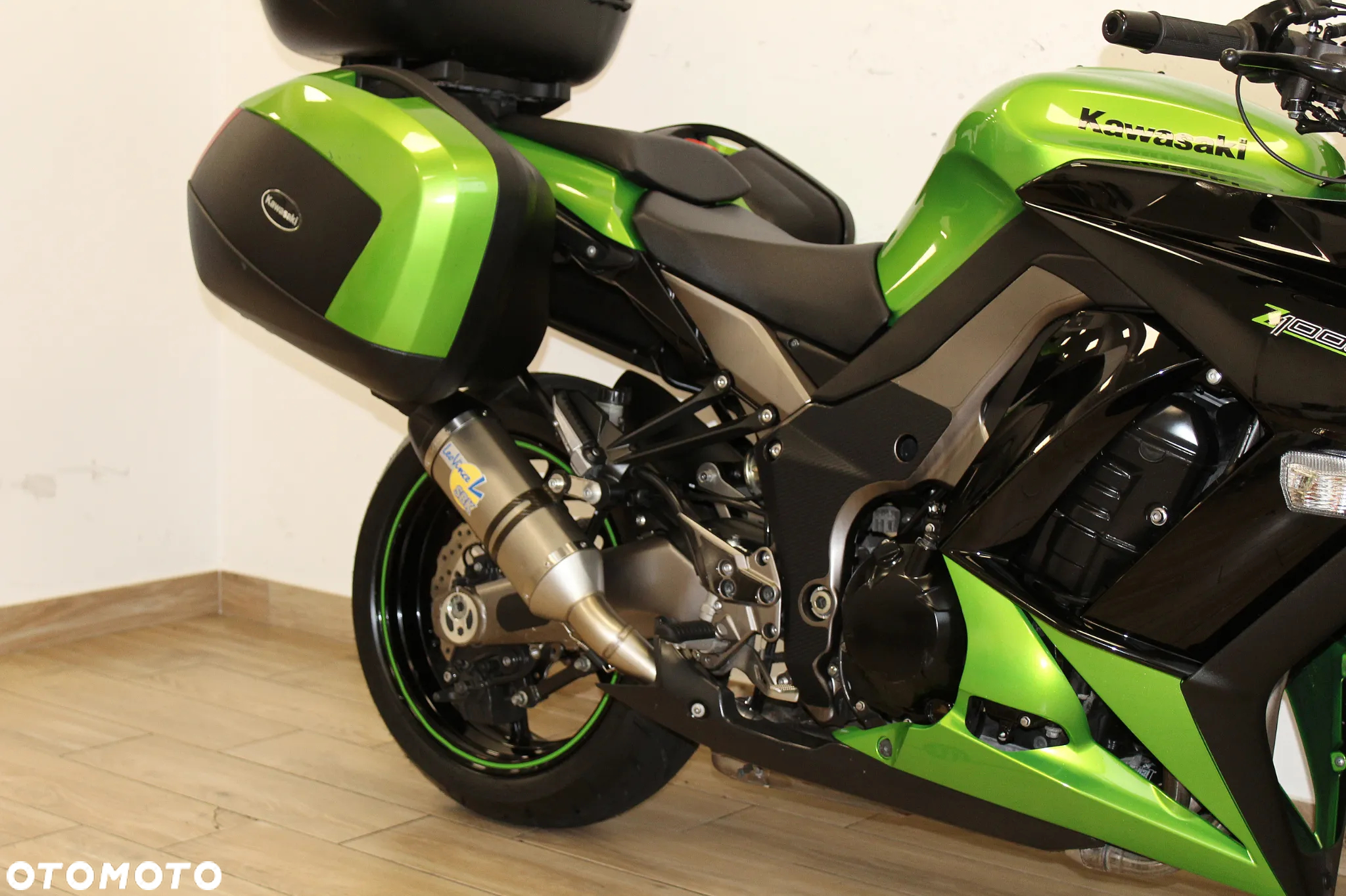 Kawasaki Ninja 1000 SX - 4