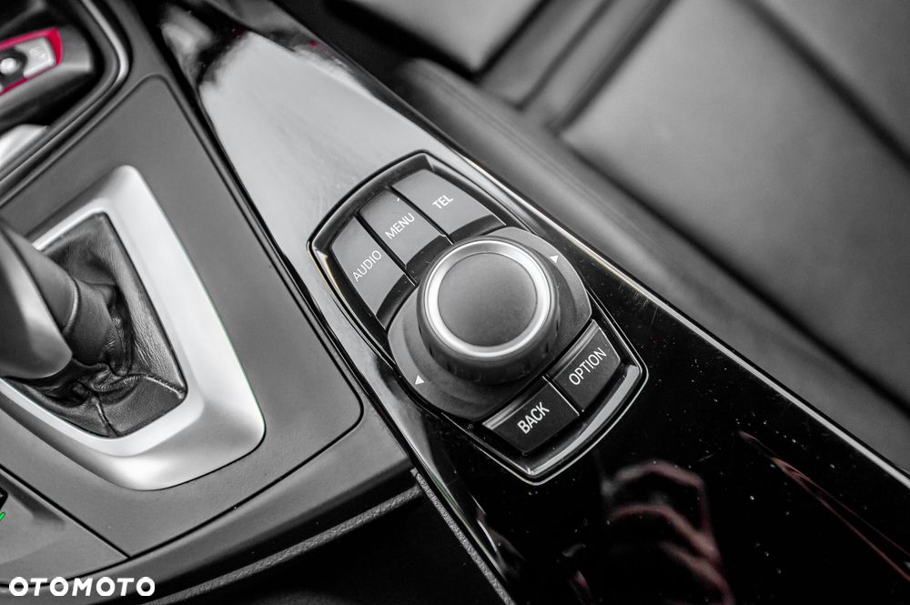 BMW Seria 4 428i xDrive Sport-Aut Luxury Line - 21