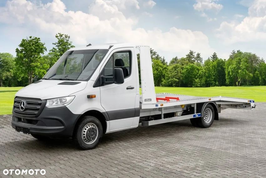 Mercedes-Benz Sprinter - 3