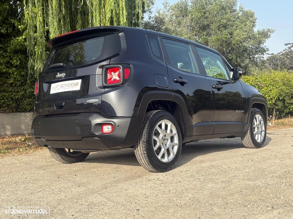 Jeep Renegade 1.6 MultiJet DSG Business Line - 32