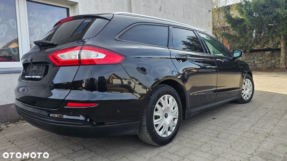 Ford Mondeo - 10