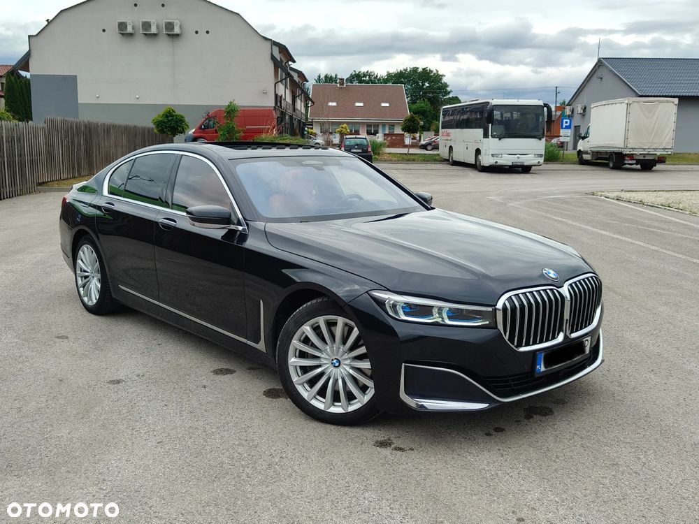 BMW Seria 7 740d xDrive - 13