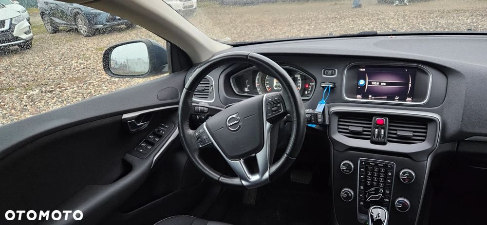 Volvo V40 D2 Geartronic - 21