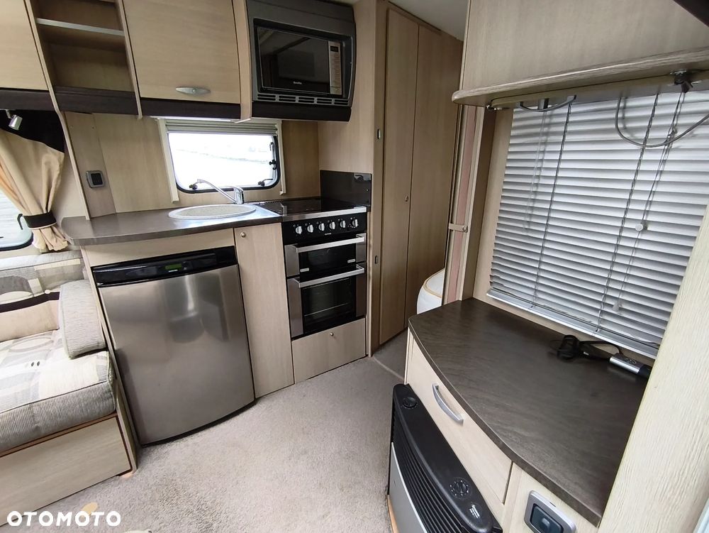 SWIFT COASTLINE EXCEL 550 - 16