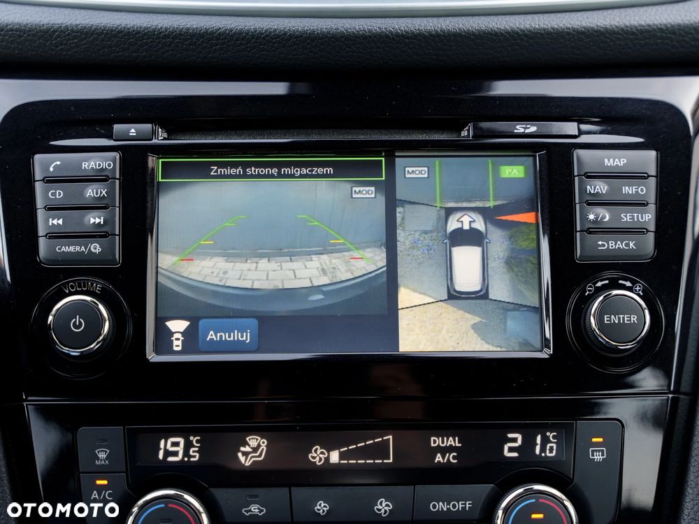 Nissan Qashqai 1.2 DIG-T N-Connecta EU6 - 30