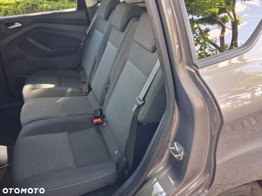 Ford C-MAX - 13