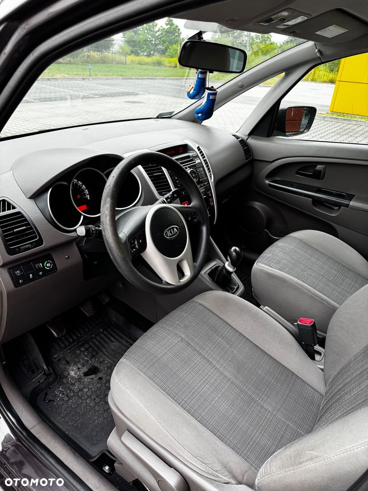 Kia Venga 1.6 M - 6