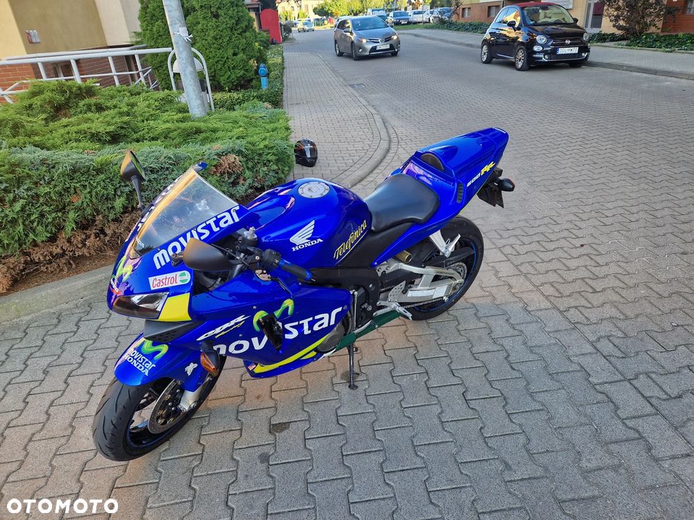 Honda CBR - 3