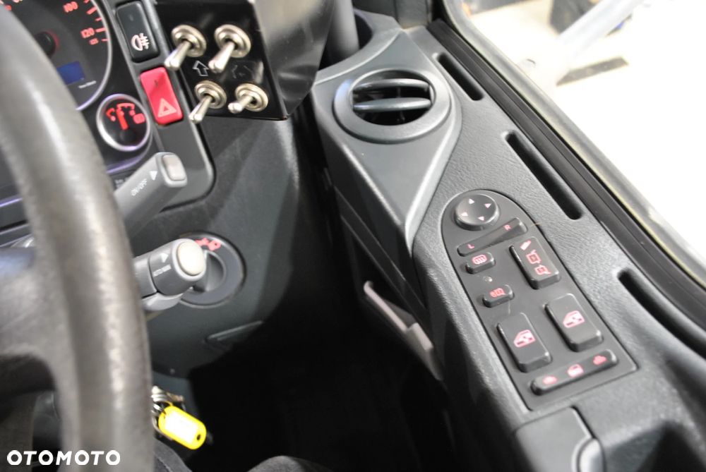 MAN TGM 18.240 Zamiatarka BEAM 8000 Szczotki L/R Karcher 2 Silniki - 22