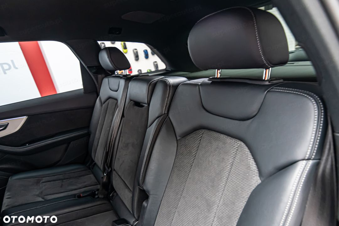 Audi Q7 - 24