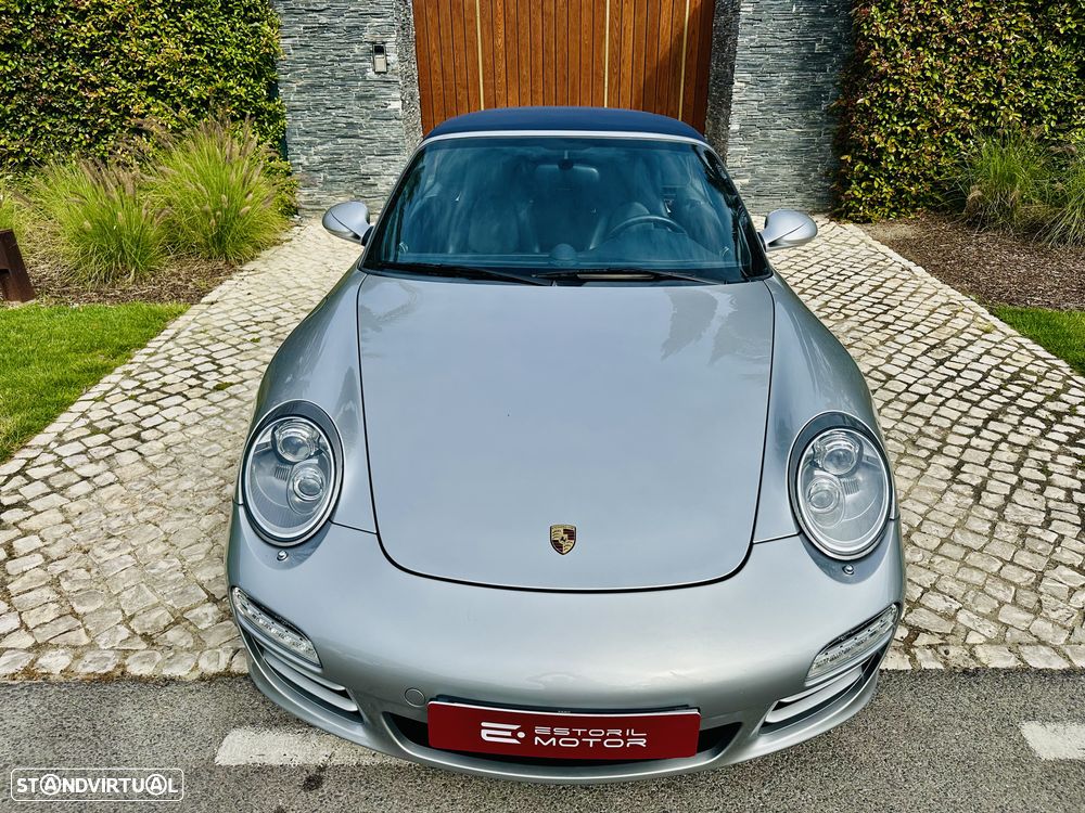 Porsche 911 Série F - 4