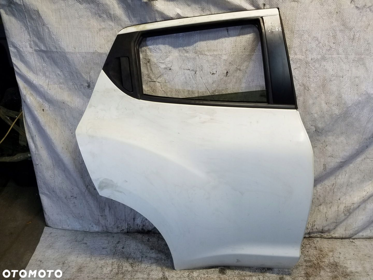 DRZWI TYŁ LEWE NISSAN JUKE F15 KOD 326 R - 8