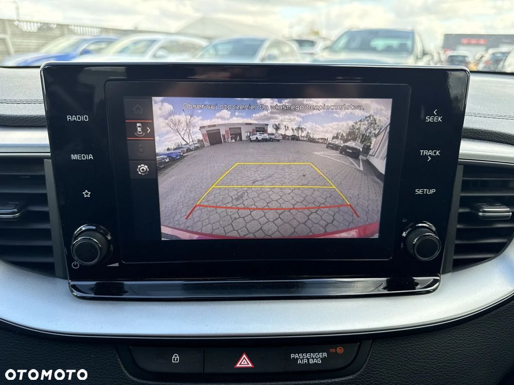 Kia Ceed 1.5 T-GDI M DCT - 23