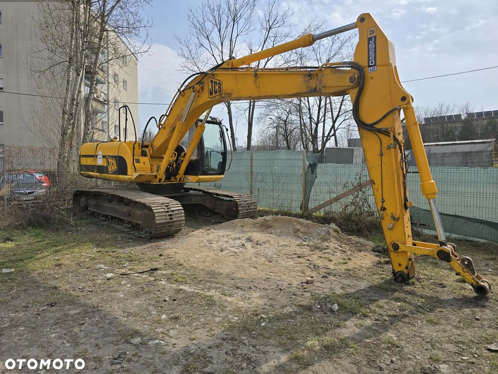 JCB JS 220 LC SALON PL - 4