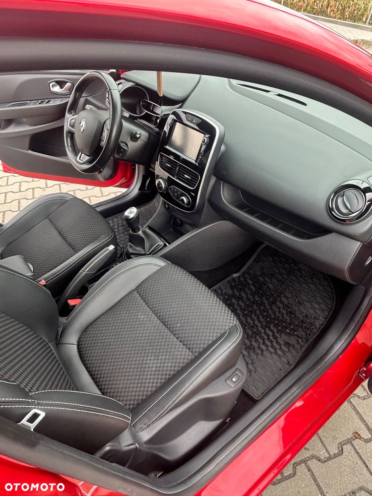 Renault Clio TCe 90 BUSINESS EDITION - 10