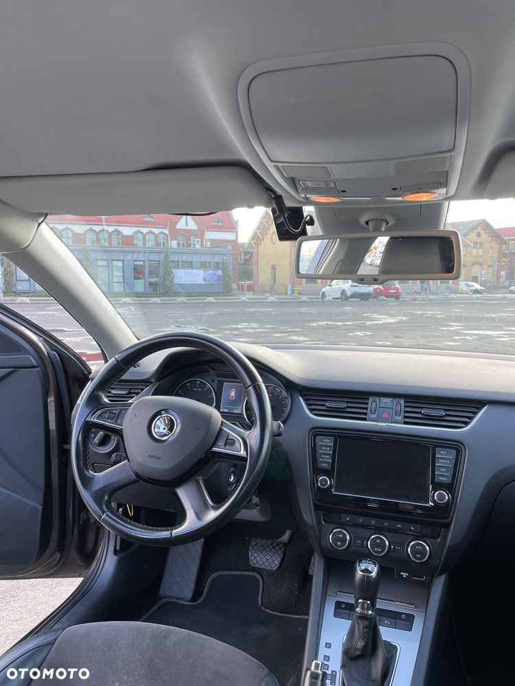 Skoda Octavia ver-1-8-tsi-4x4-ambition-dsg - 16