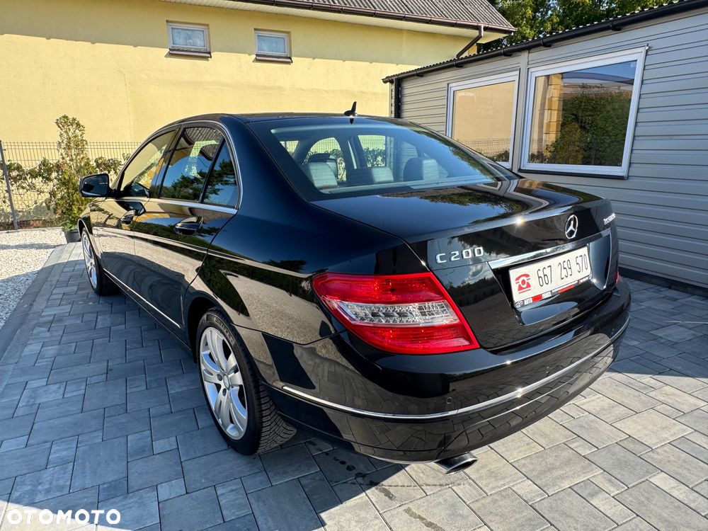 Mercedes-Benz Klasa C 200 T 7G-TRONIC Avantgarde Edition - 4
