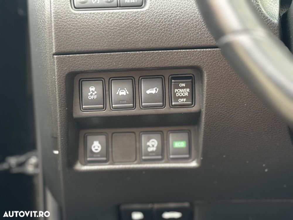 Nissan X-Trail 1.6 dCi Xtronic Tekna - 27