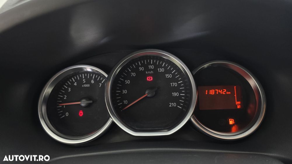 Dacia Logan - 16
