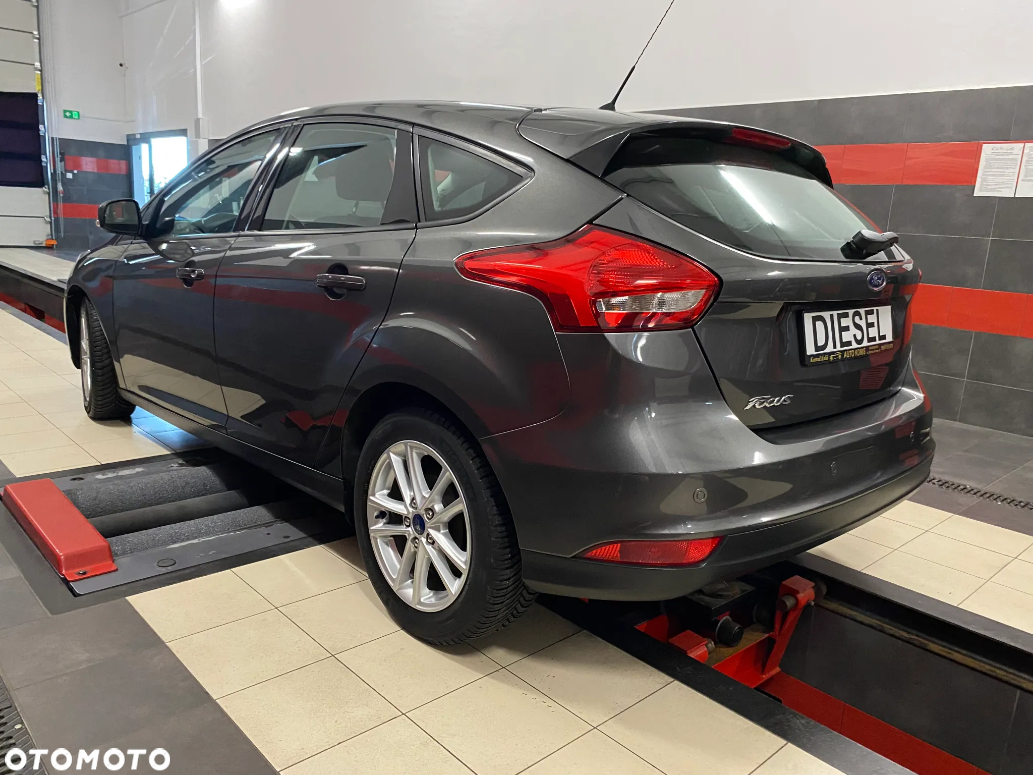 Ford Focus 1.5 TDCi Titanium - 6