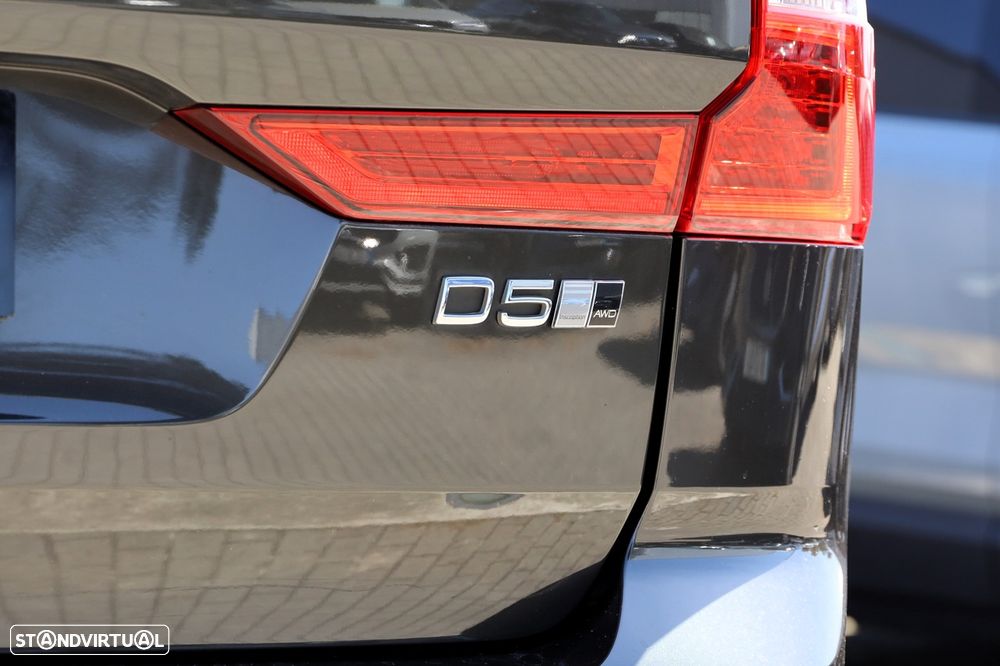 Volvo XC 60 2.0 D5 Inscription AWD - 38