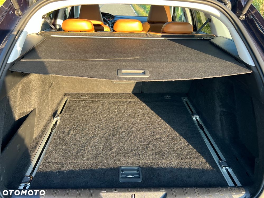 Peugeot 308 1.2 PureTech GPF Allure Pack S&S - 17