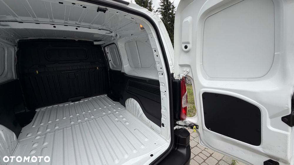 Toyota Proace City 1.5 CRD MR'20 E6.2 2.4t - 27