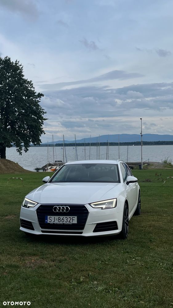 Audi A4 Avant 2.0 TDI Design S tronic - 26