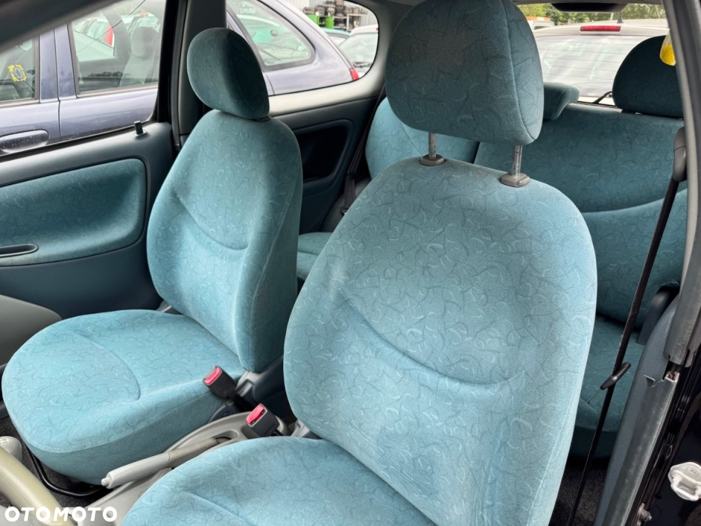 Toyota Yaris - 8