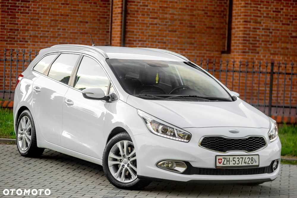 Kia Ceed 1.6 GDI Business Line - 1