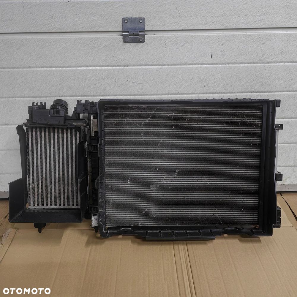 Komplet Chłodnic Wentylator Intercooler Kie Powietrza Dacia Sandero III 1.0 - 1