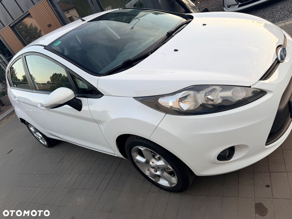 Ford Fiesta 1.25 Platinium X EU5 - 21