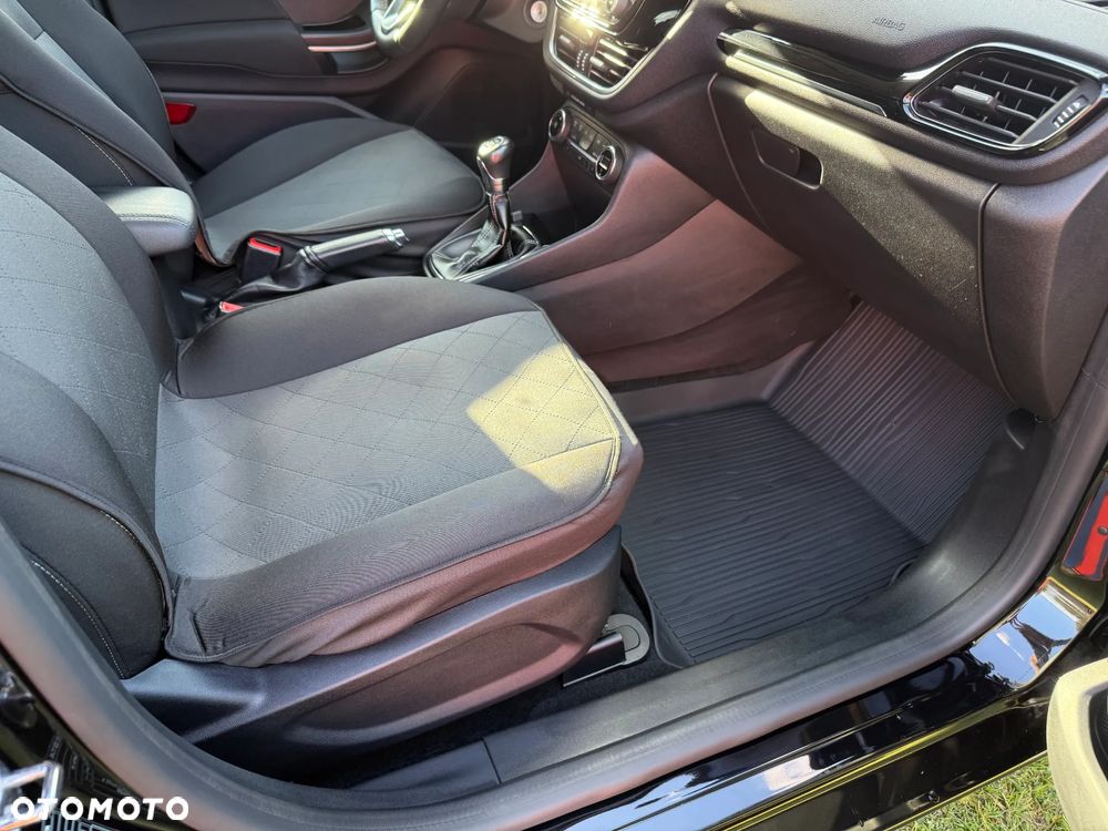 Ford Fiesta - 7