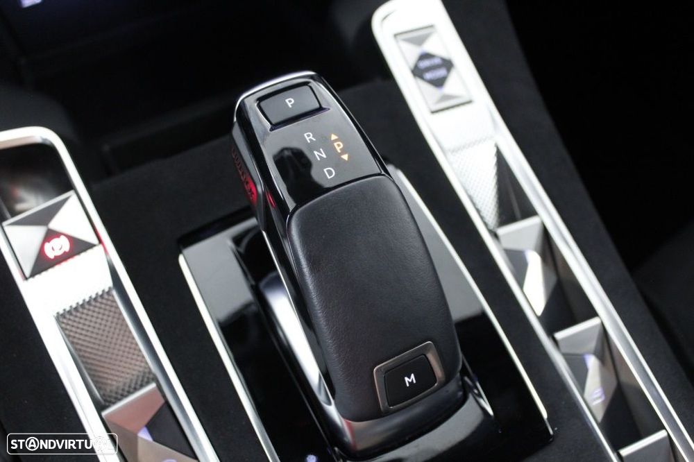 DS DS7 1.5 BlueHDi Pallas EAT8 - 35