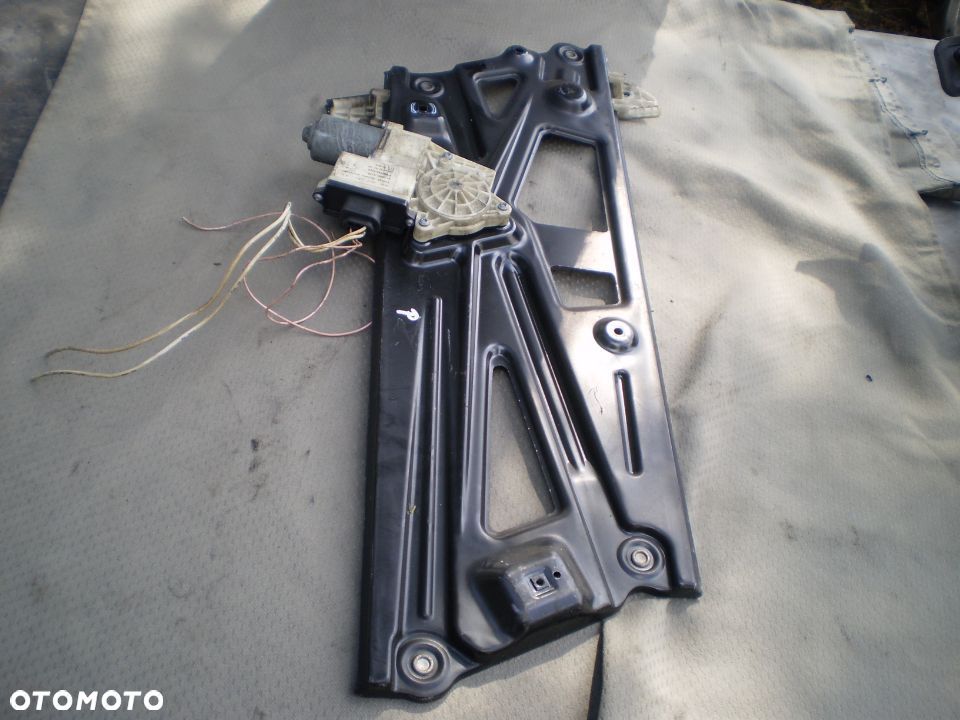 mechanizm podnoszenia szyb prawy MAN TGX