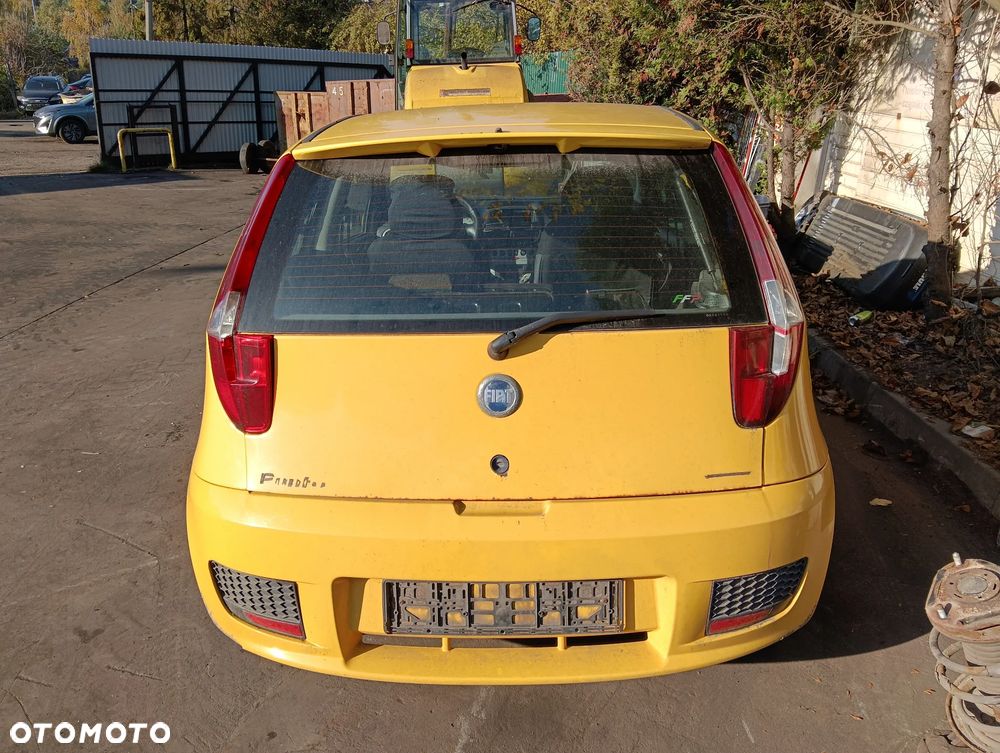 *FIAT PUNTO SPORTING* Samochód na części - 2