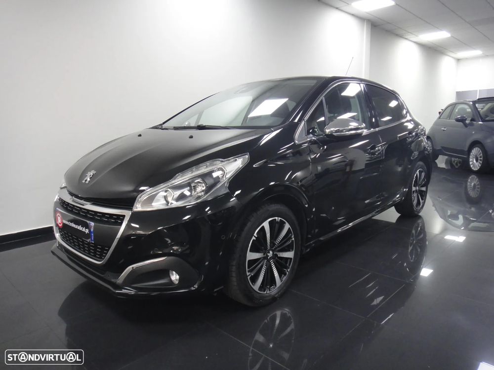 Peugeot 208 PureTech 110 Stop & Start Tech Edition - 1
