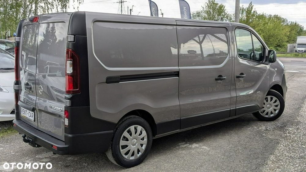 Opel Vivaro - 12