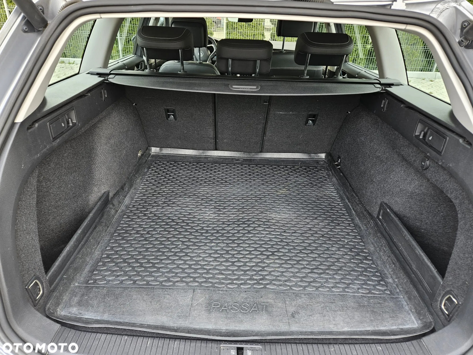 Volkswagen Passat 2.0 TSI Elegance DSG - 9