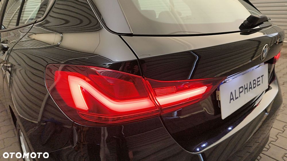 BMW Seria 1 118i Advantage - 32