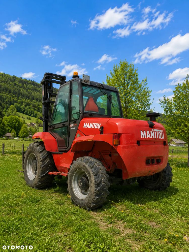 Manitou M30-4 T Wózek Widłowy 4X4 TERENOWY JAK NOWY! 2013r z Norwegii. Silnik PERKINS TURBO 100KM! DEKRA do 2026roku! 3 tony Udzwig! Posuw wideł Hydrauliczny! Jazda REWERS+4 biegi. Ani deka luzów czy wycieków! Zadbana Maszyna! - 3