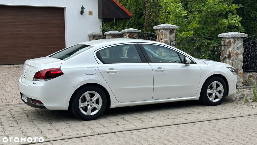 Peugeot 508 2.0 BlueHDi Allure S&S - 32