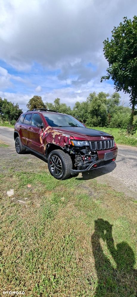 Jeep Grand Cherokee - 2