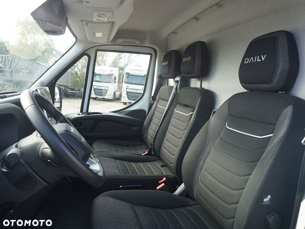 Iveco DAILY 35S18 - 8