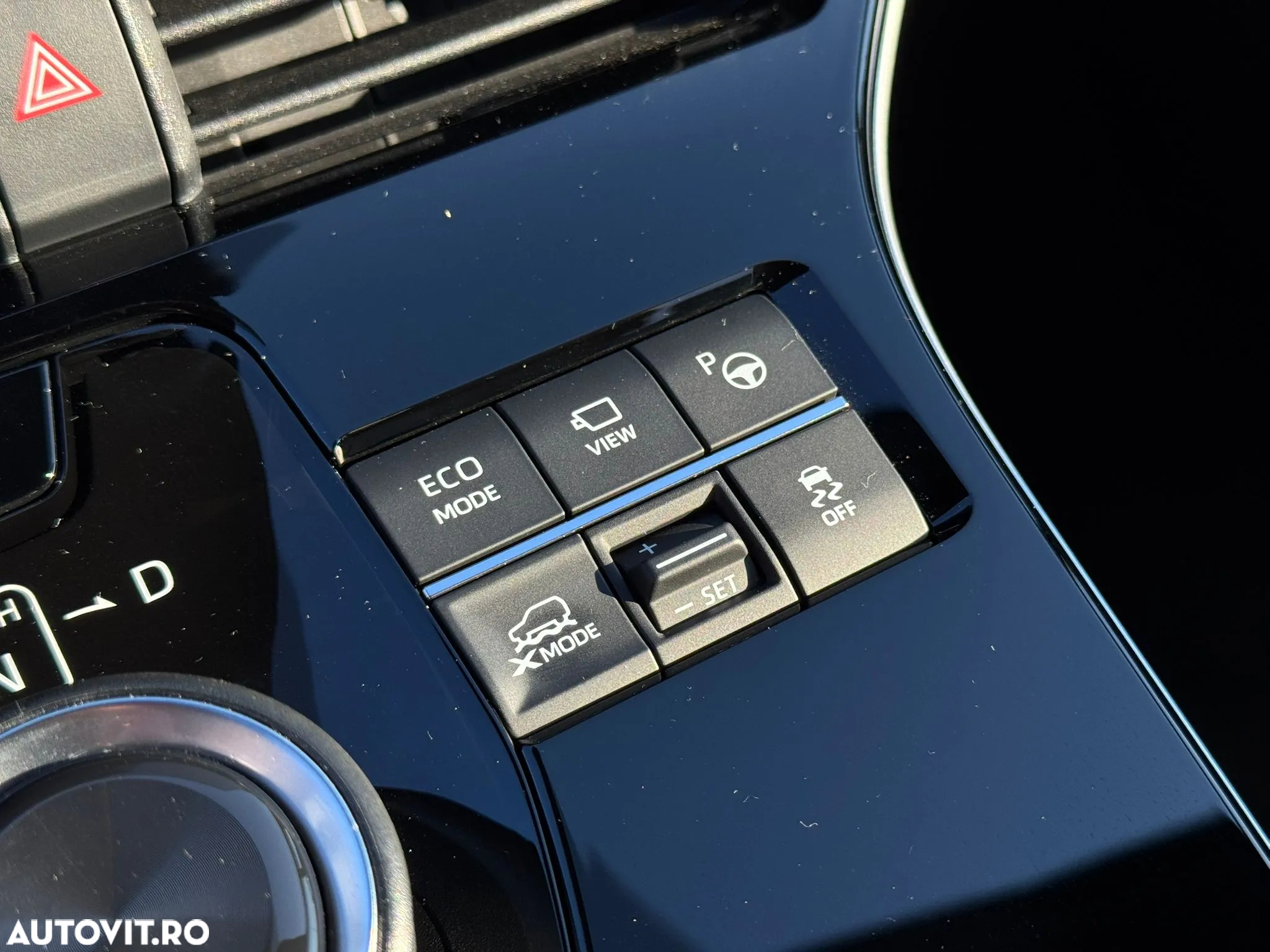 Toyota BZ4X 160 KW AWD (4x4) Luxury Solar Edition - 22