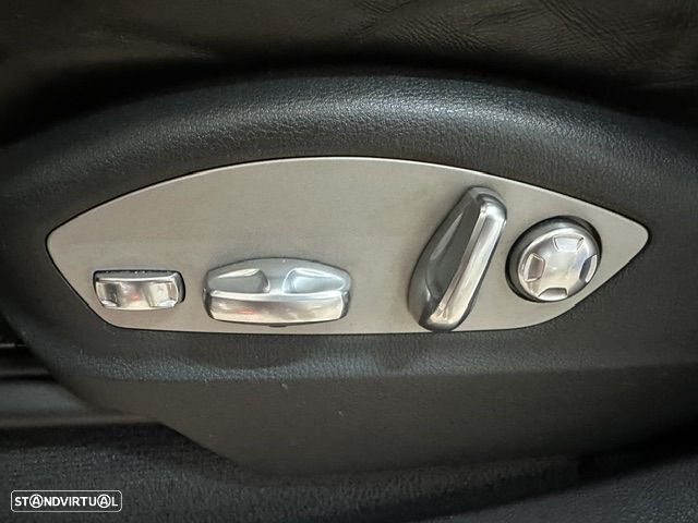 Porsche Cayenne S - 22