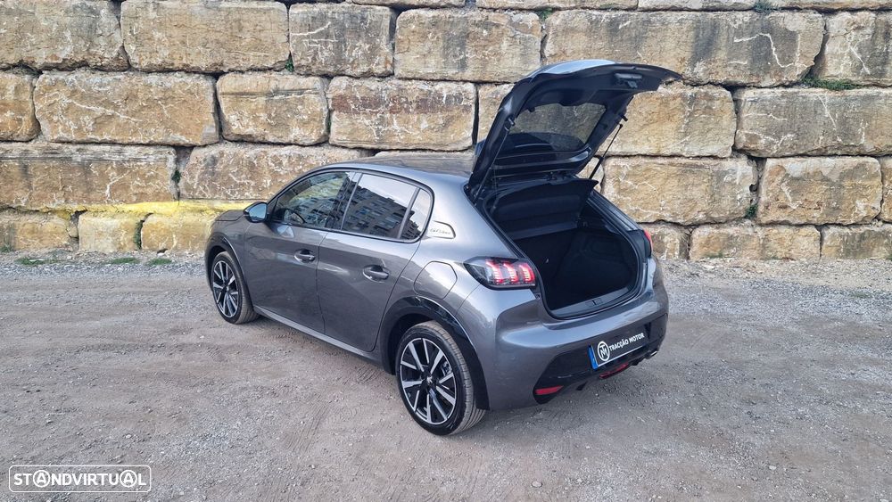 Peugeot 208 1.2 PureTech GT Line - 29
