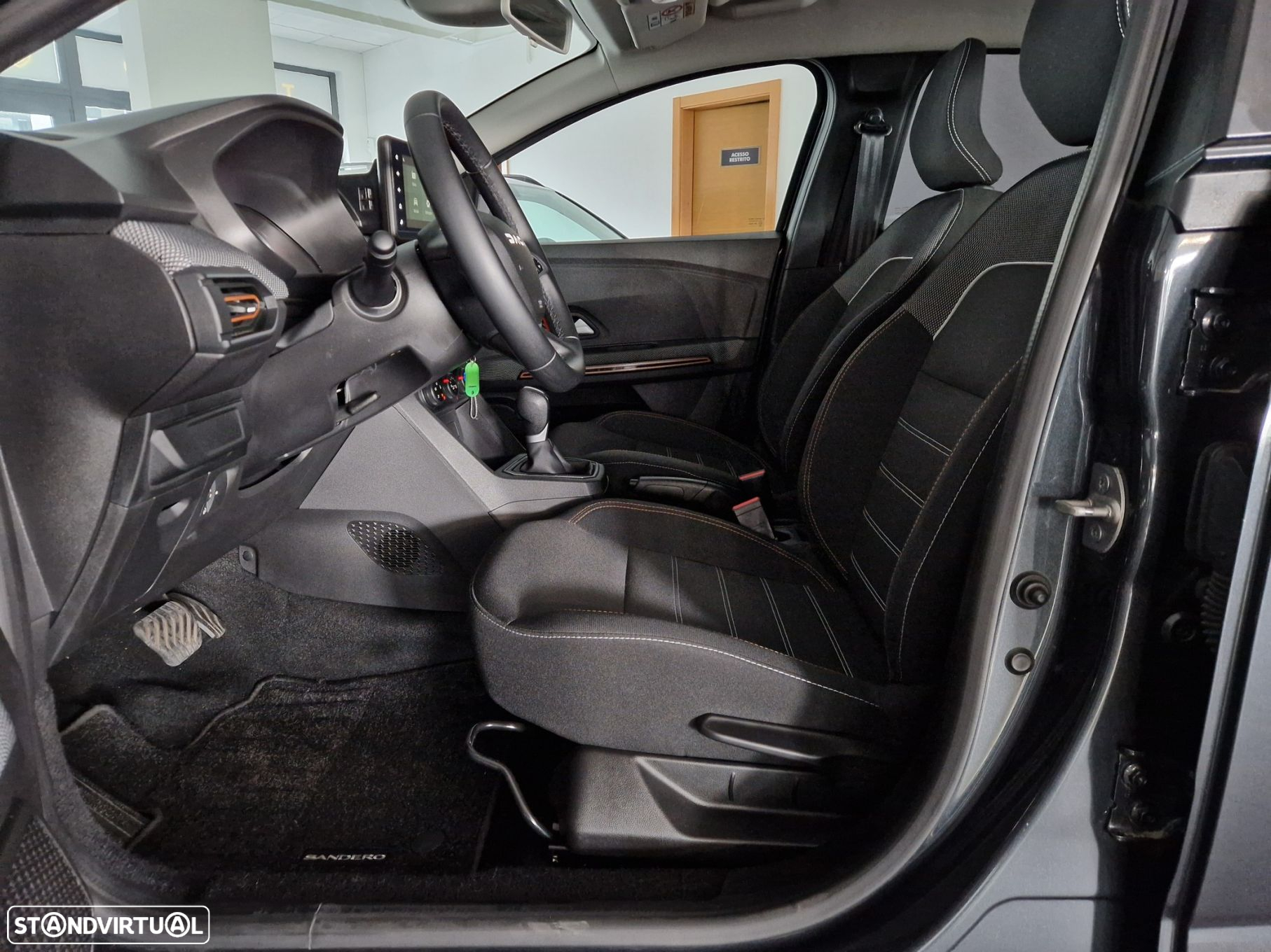 Dacia Sandero 1.0 TCe Stepway Expression CVT - 21