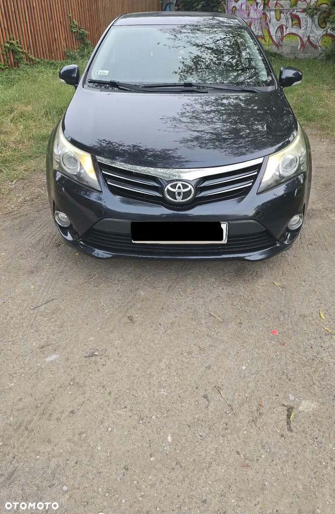 Toyota Avensis 1.8 Premium - 2