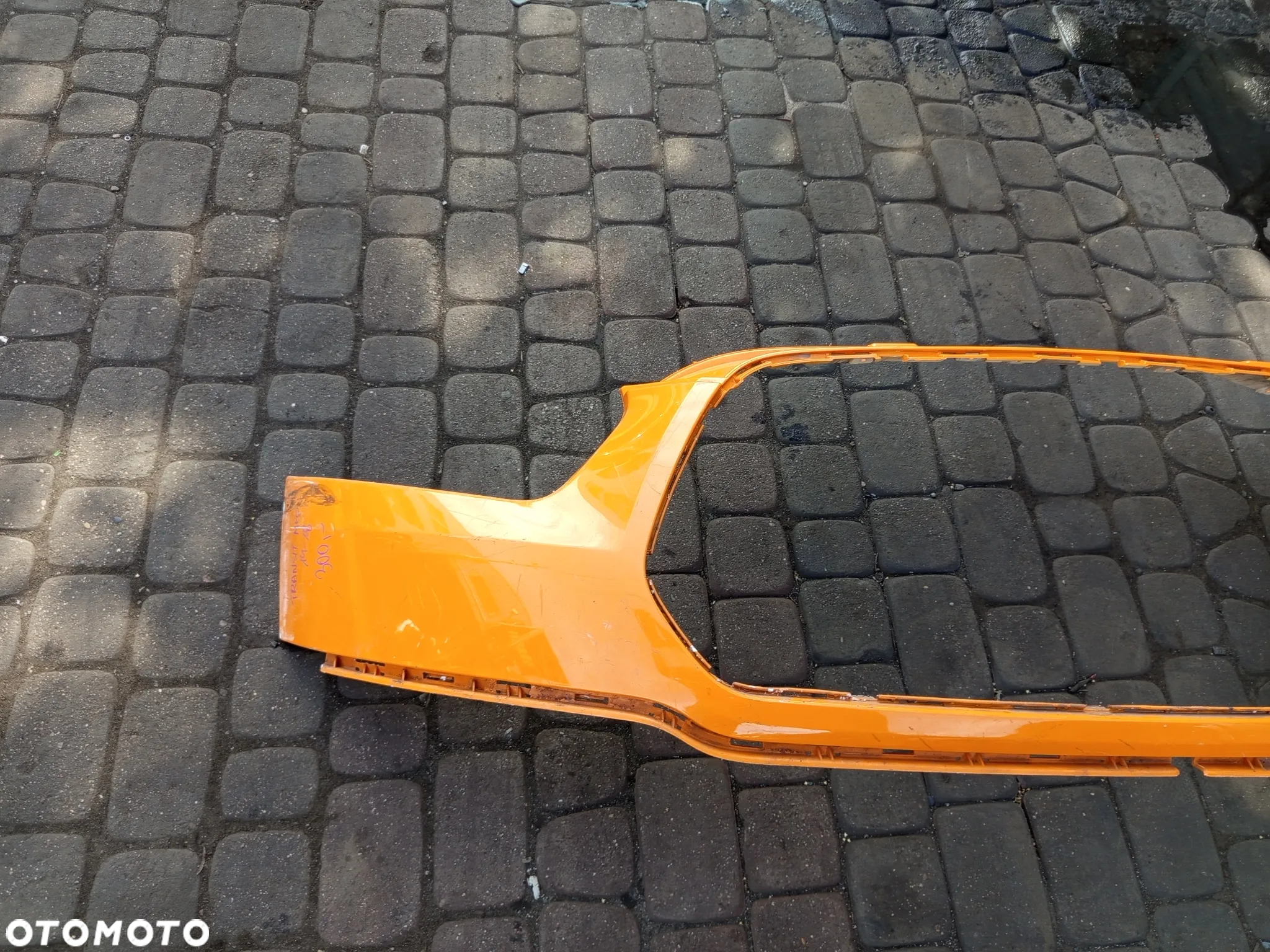 ZDERZAK PRZEDNI FORD TRANSIT 14- - 2